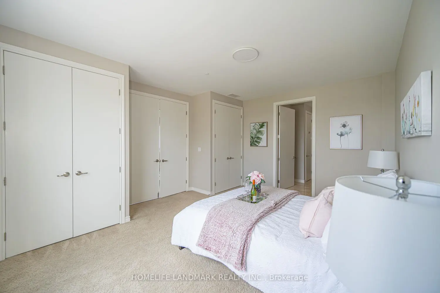 Additional image 10 of 223 Erb Street 501