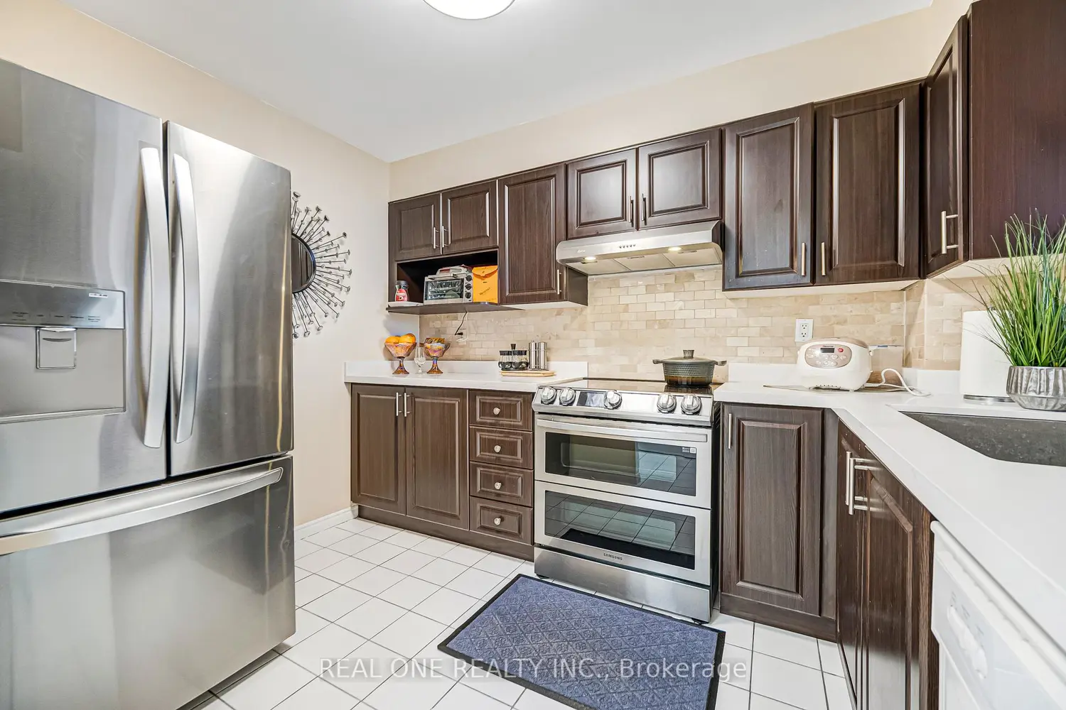 Additional image 12 of 410 Mclevin Avenue 1612