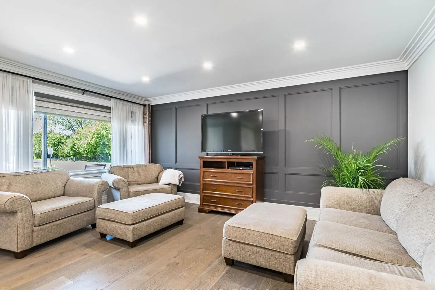 Additional image 3 of 37 Suburban Drive