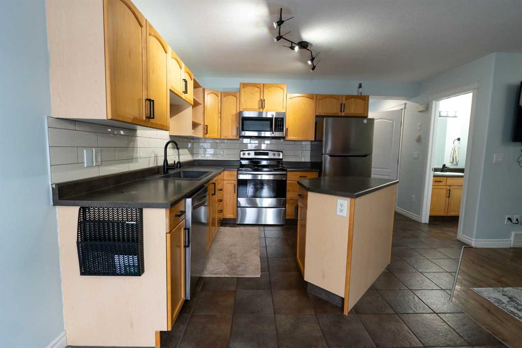 Additional image 6 of 10341 70 Avenue, Grande Prairie, AB, T8W0A8