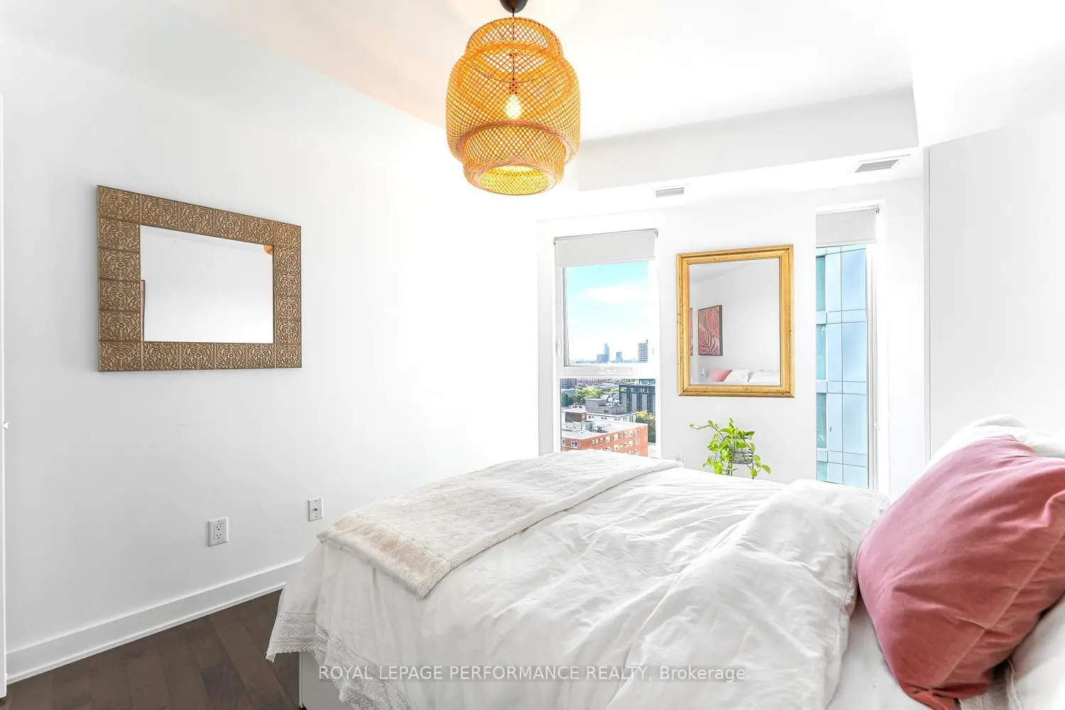 Additional image 14 of 40 Nepean Street 1305