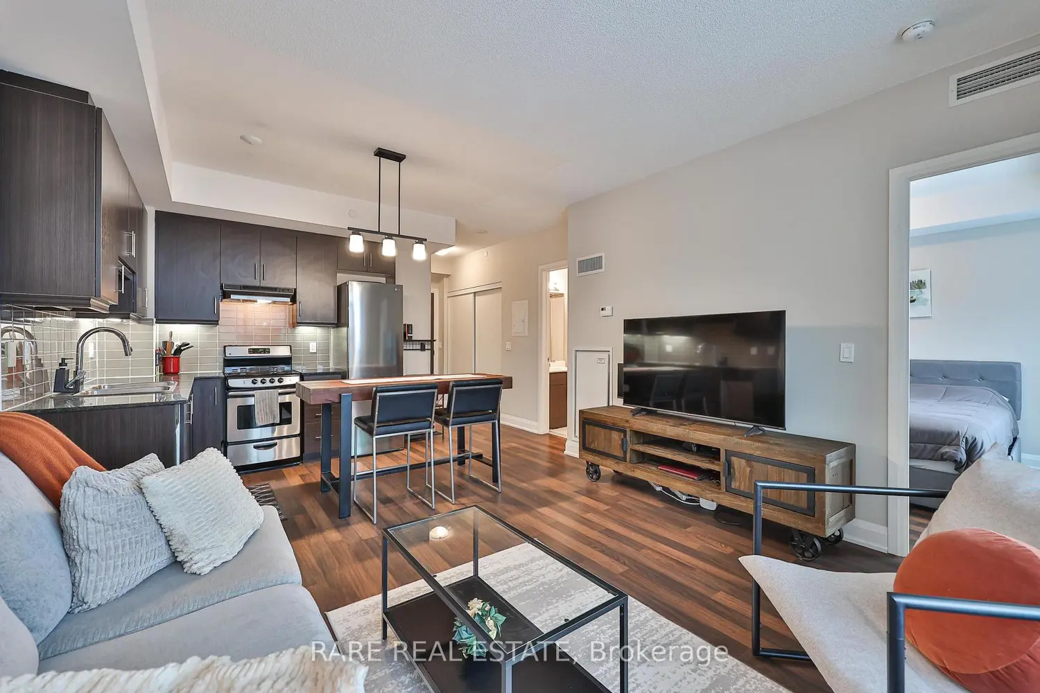 Additional image 7 of 68 Canterbury Place 710