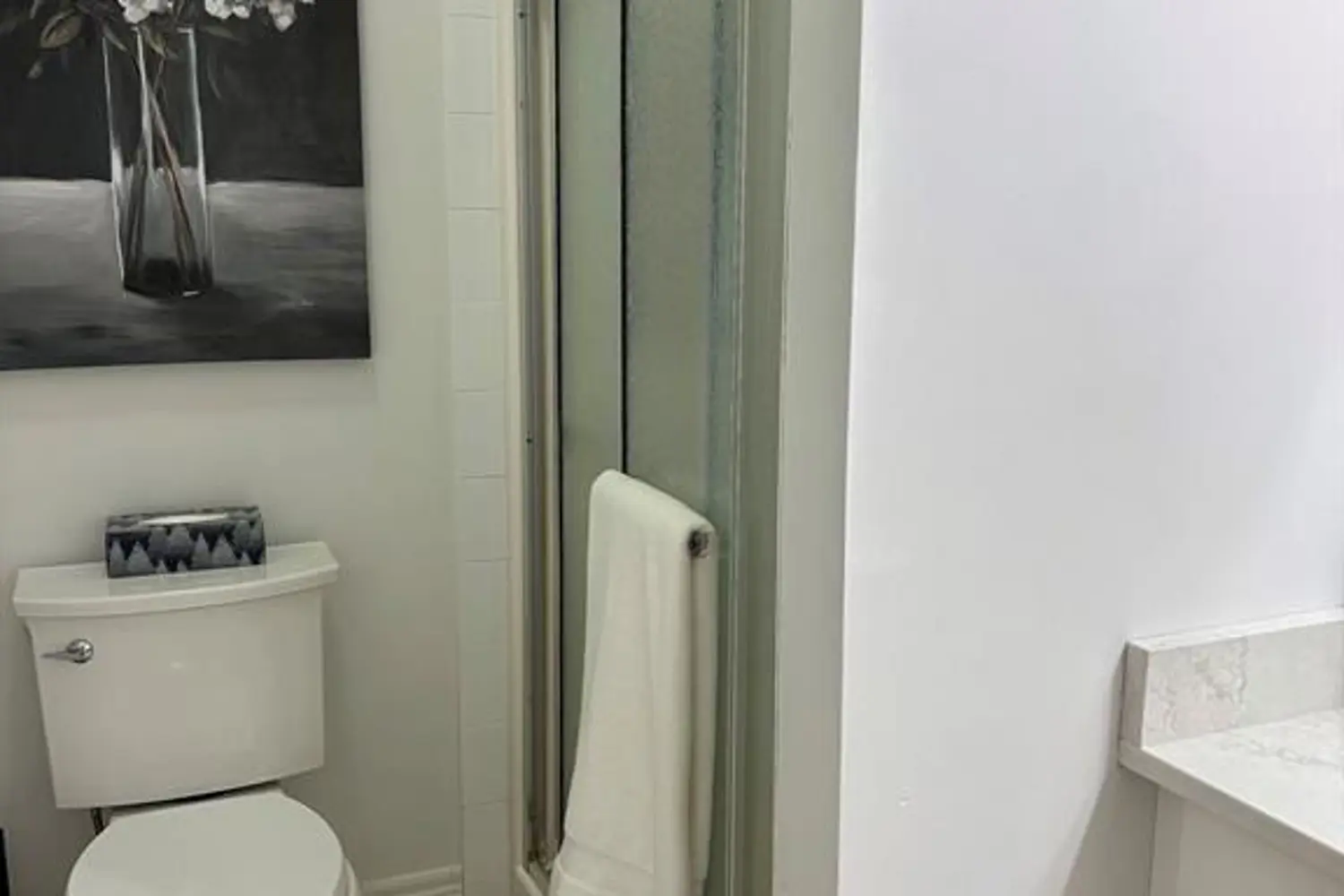 Additional image 12 of 398 Old Riverside Drive 6