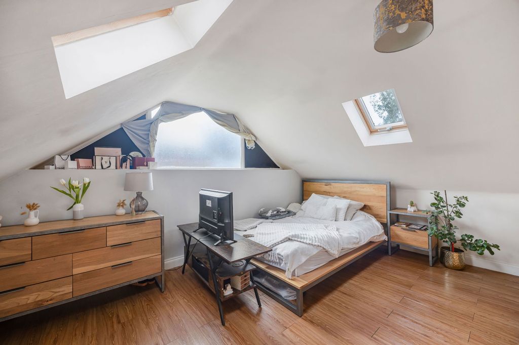 Additional image 18 of 3 bed detached house for saleVineyards Lane, Gloucester Road, Cheltenham GL51