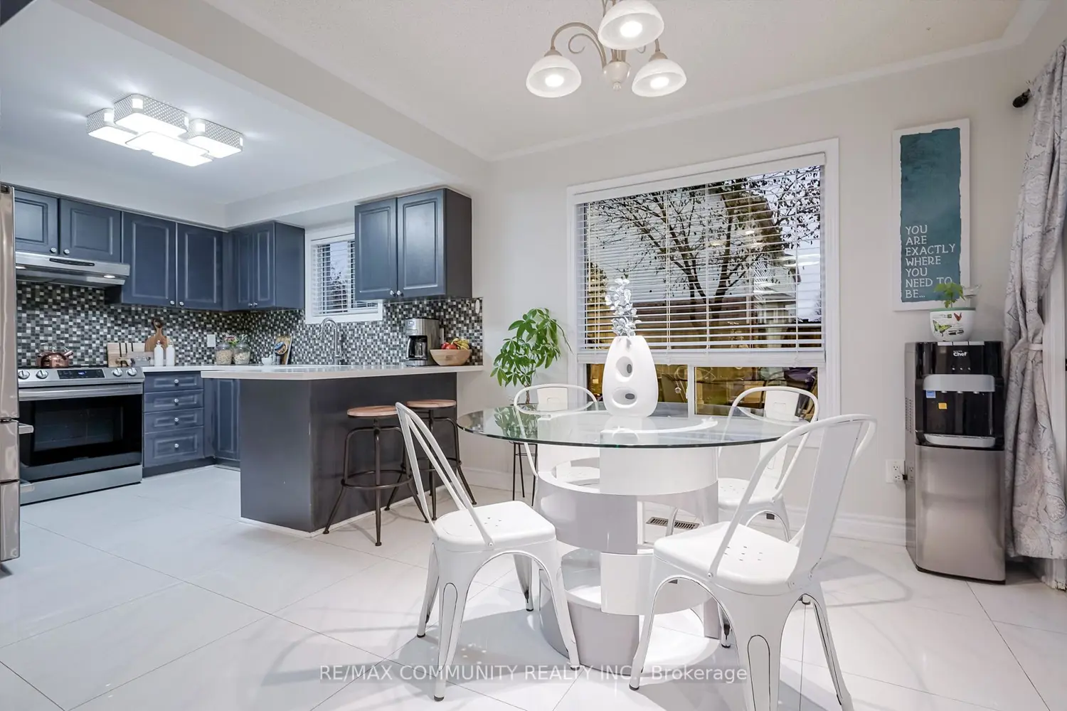 4 Edgerton Drive photo 5