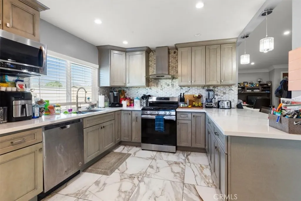 Additional image 26 of 661 Woodhill St, Rialto, CA 92376