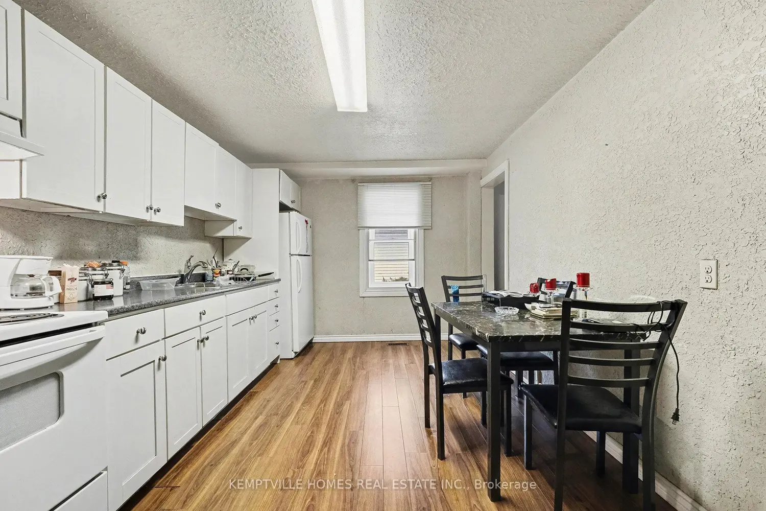 Additional image 6 of 803 St Lawrence Street