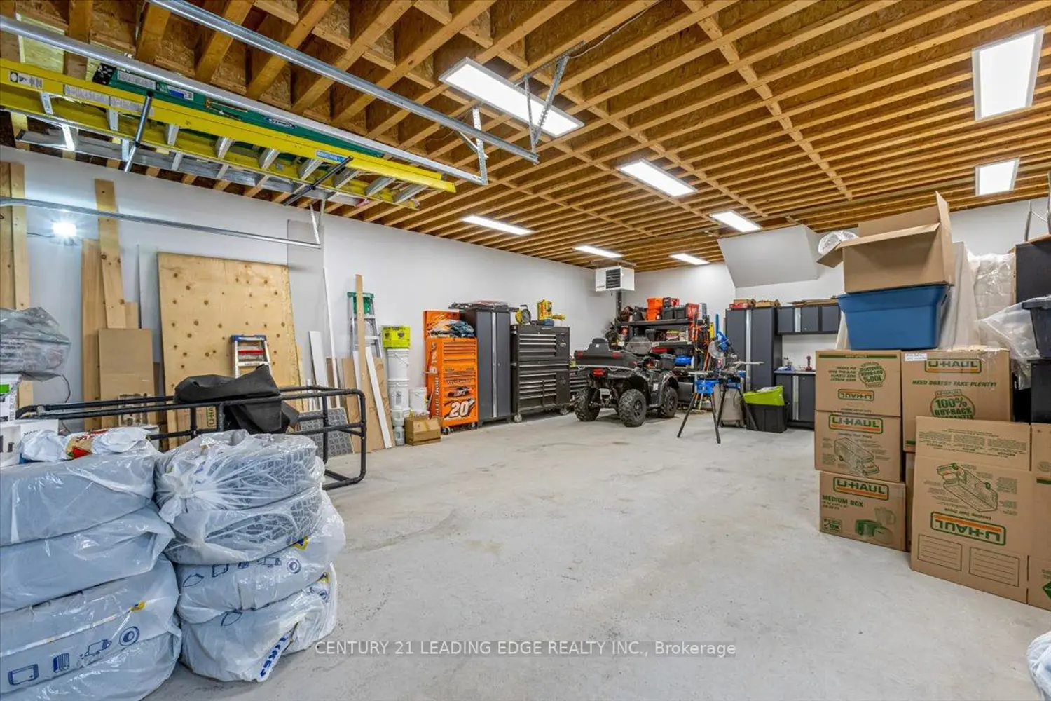 Additional image 18 of 14 Alexander Hunter Place