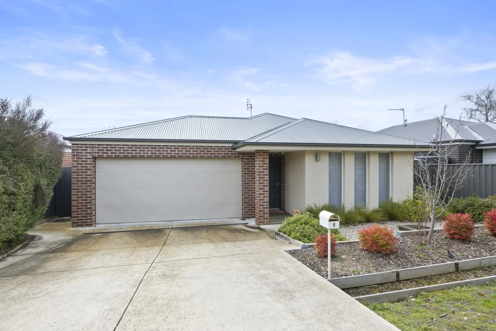 8 Davis Street, Creswick VIC 3363