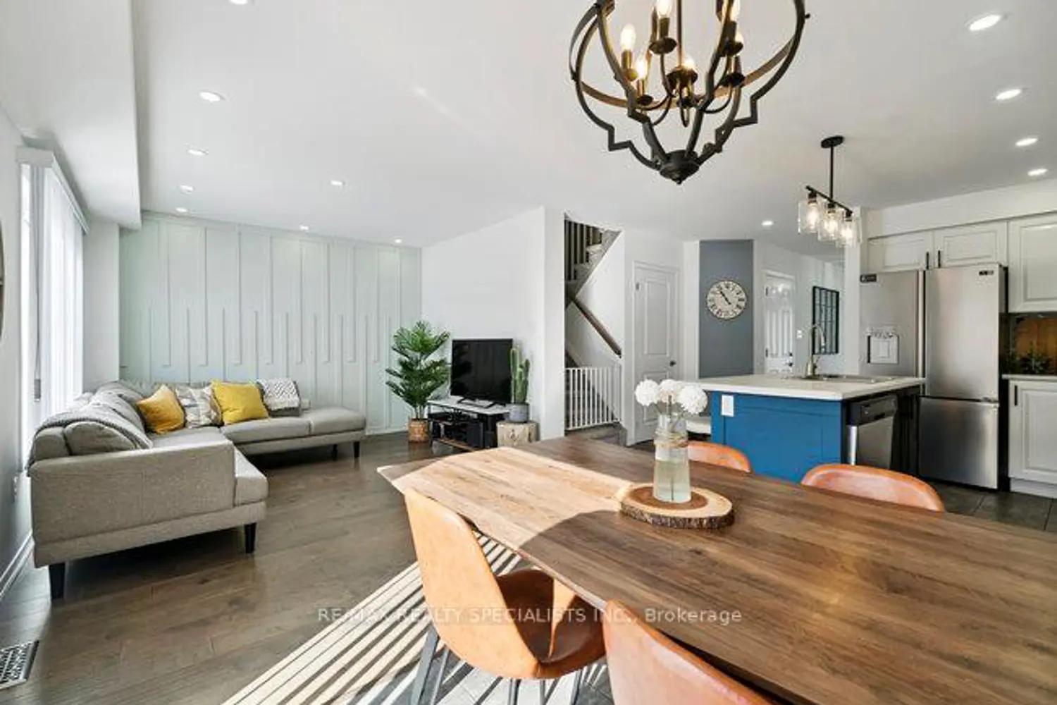 Additional image 8 of 50 Olympic Gate