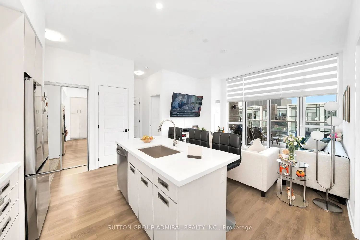 Additional image 6 of 415 Sea Ray Avenue #431