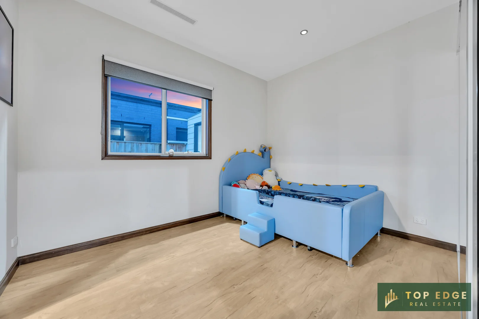 Additional image 8 of 6 Callistemon Vista, Aintree VIC 3336