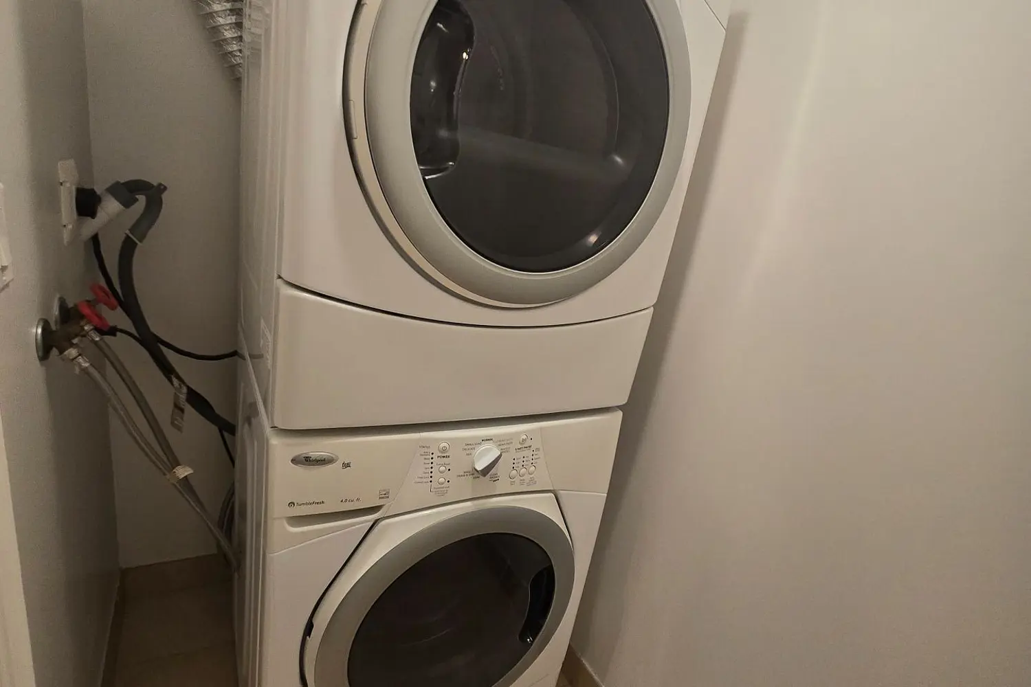 Additional image 15 of 23 Cox Boulevard 659