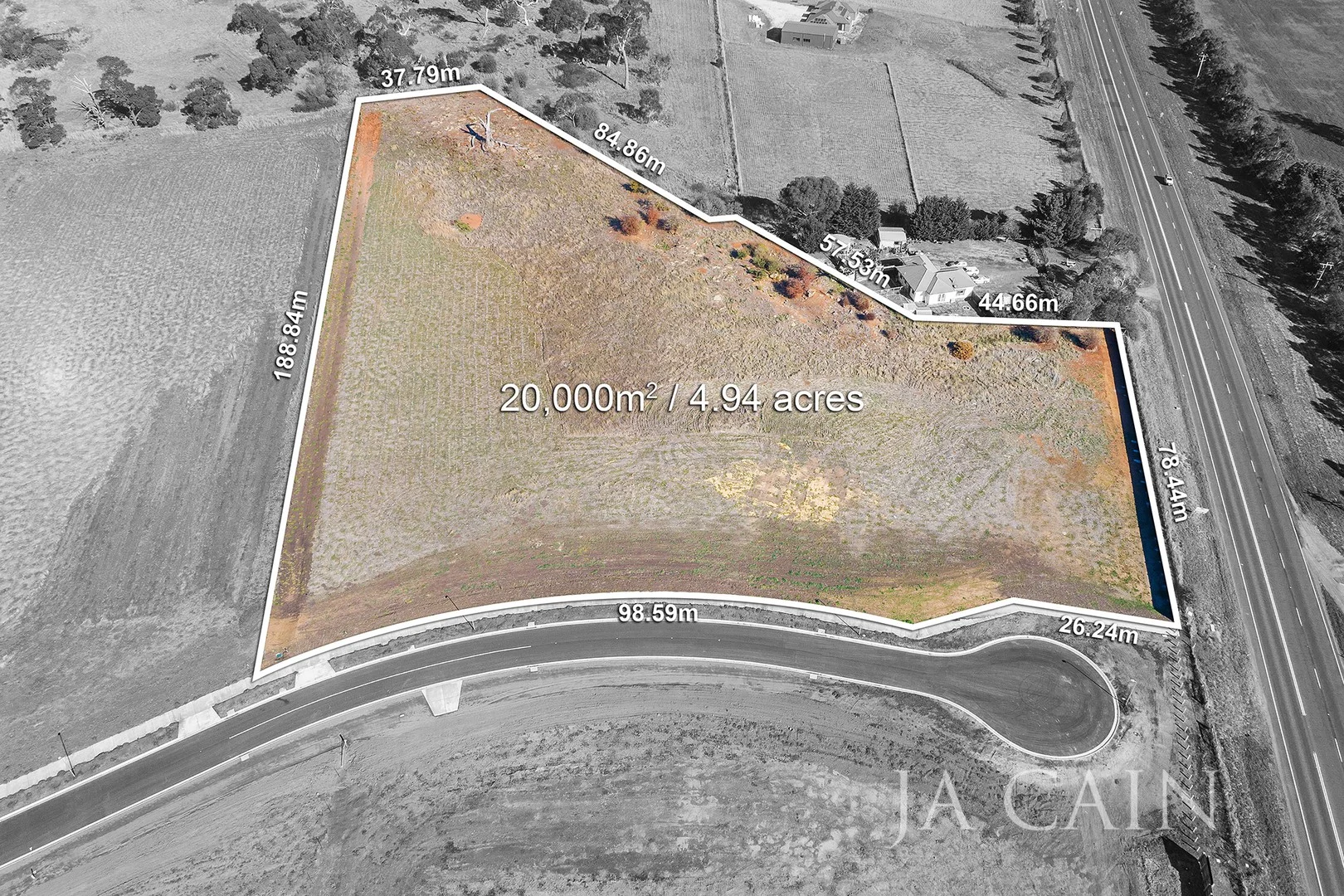 9 Golden Wattle Place, Kilmore VIC 3764