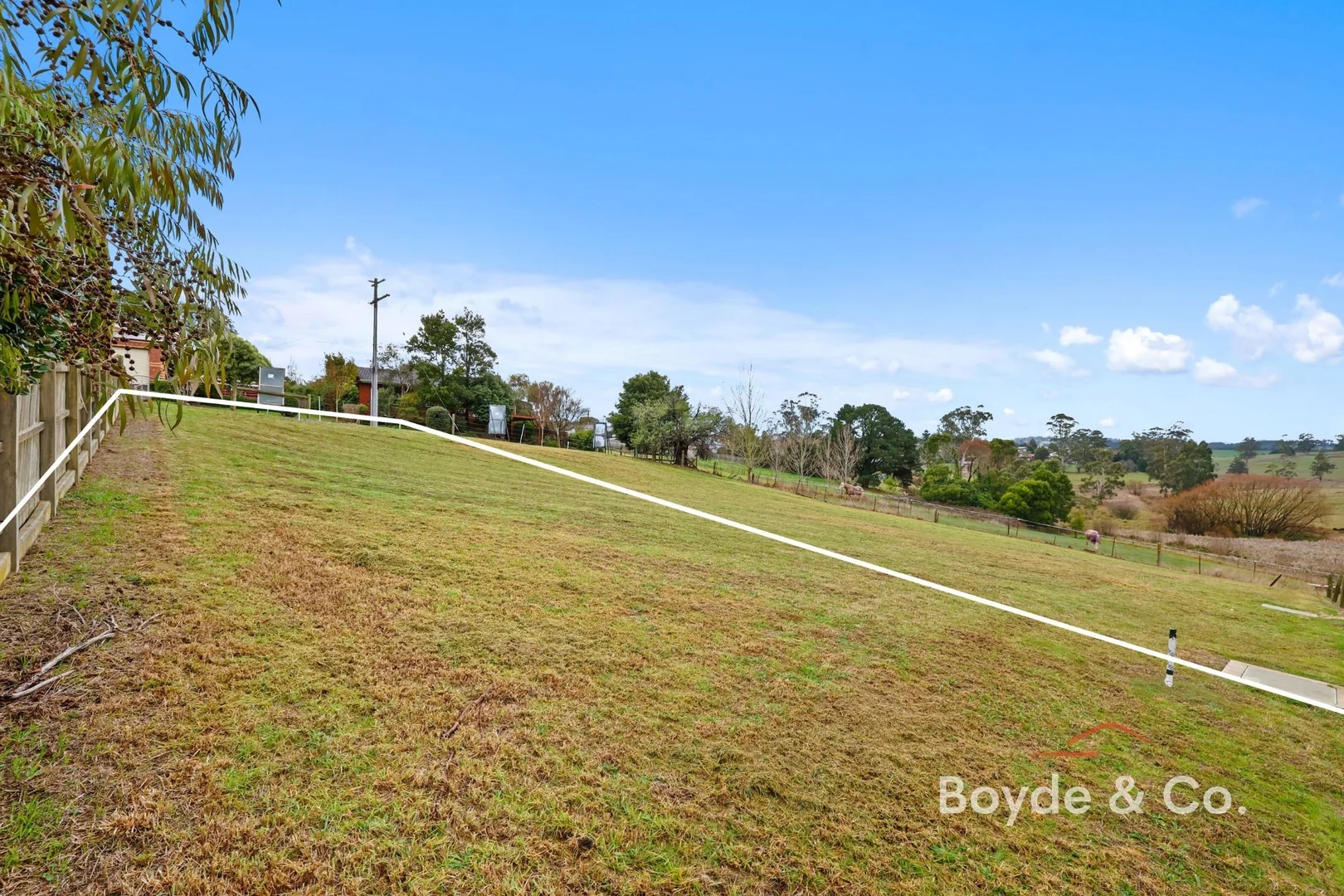 Additional image 4 of 8-12 Morton Avenue, Drouin VIC 3818