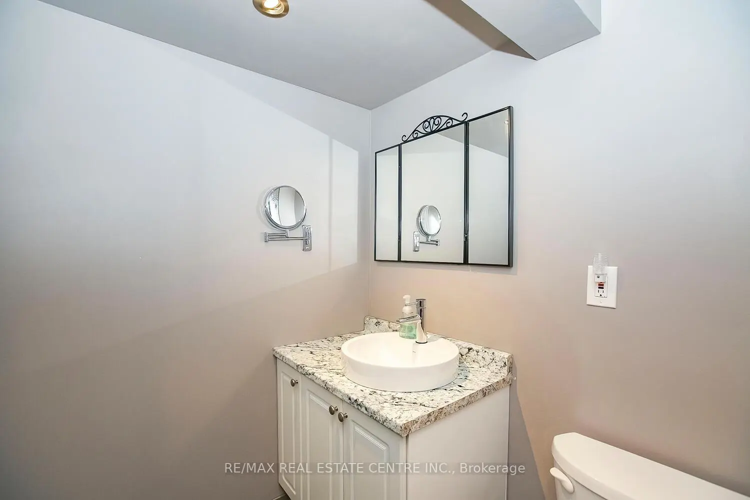 Additional image 19 of 31 Parkview Drive 27