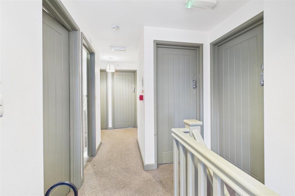 Additional image 17 of 8 bed semi-detached house for saleGayner Road, Filton, Bristol BS7