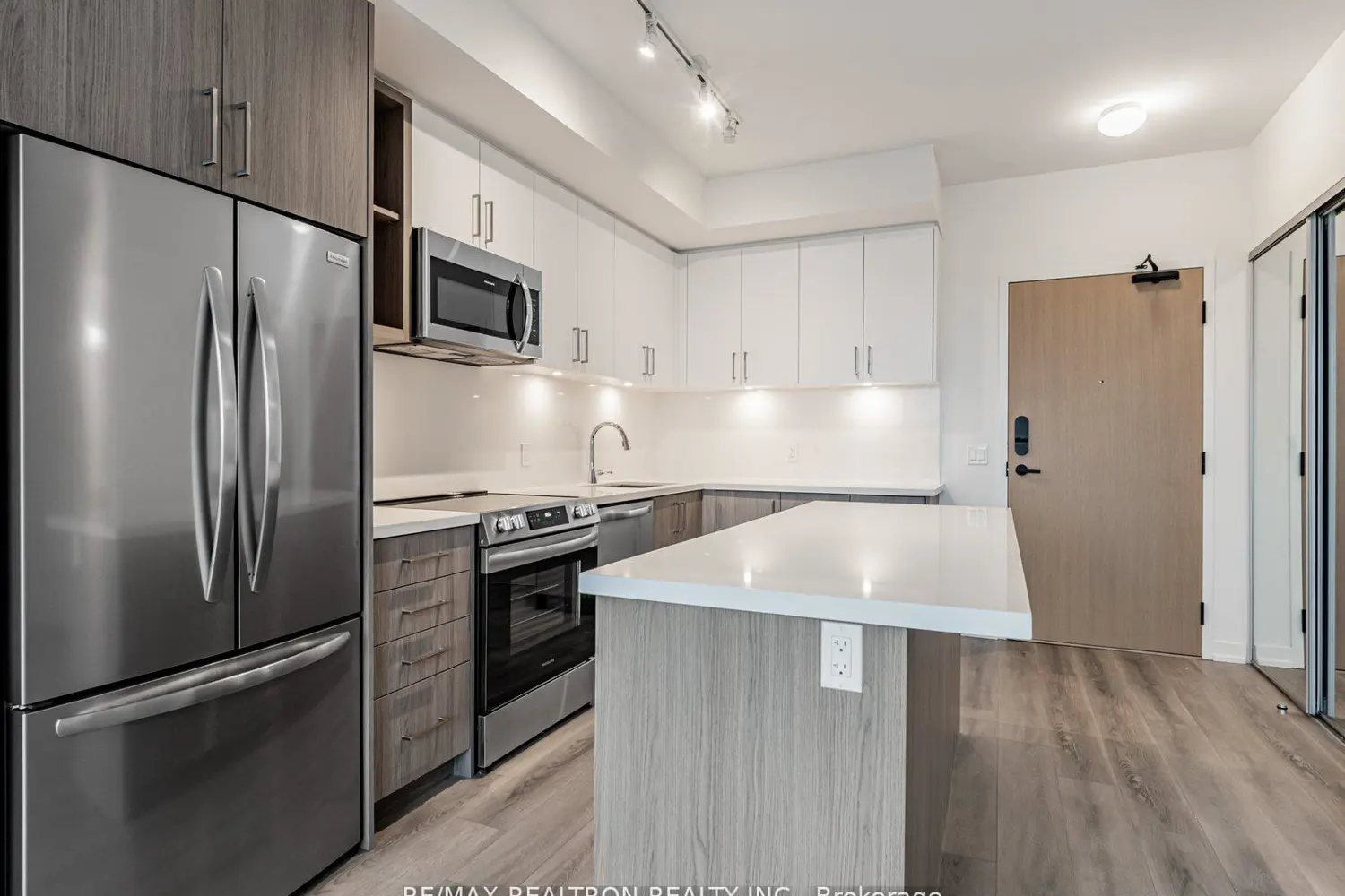 Additional image 2 of 333 Sunseeker Avenue 236