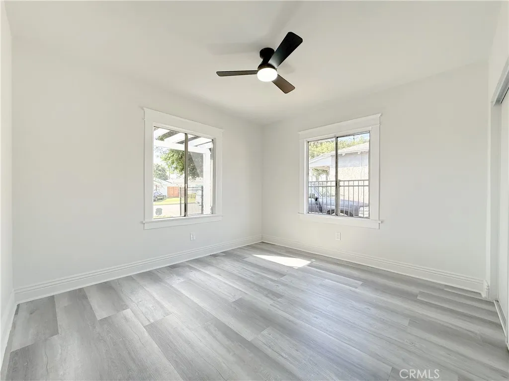 Additional image 38 of 923 E 97th Street, Los Angeles, CA 90002