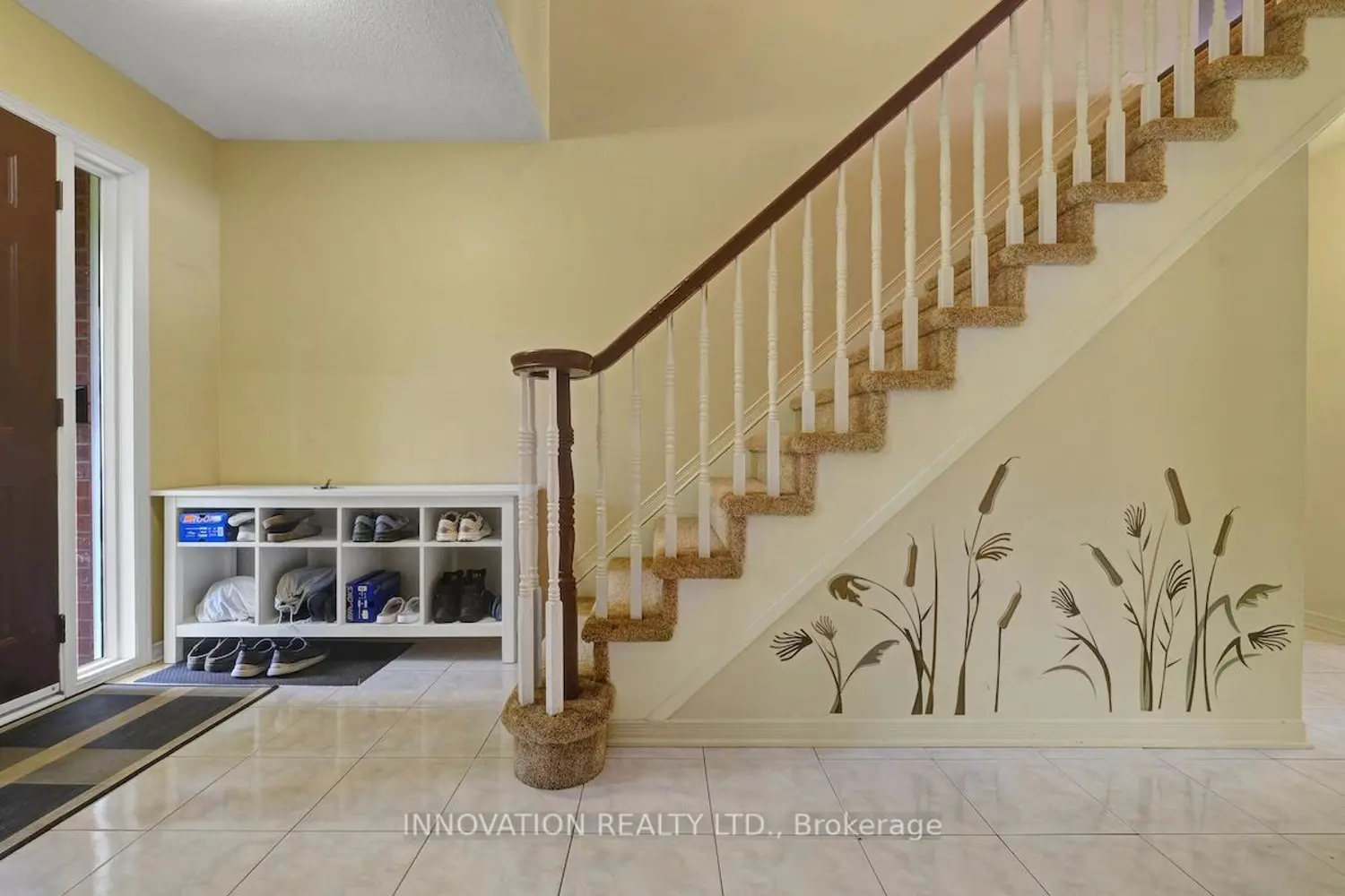 25 Spindle Way photo 3