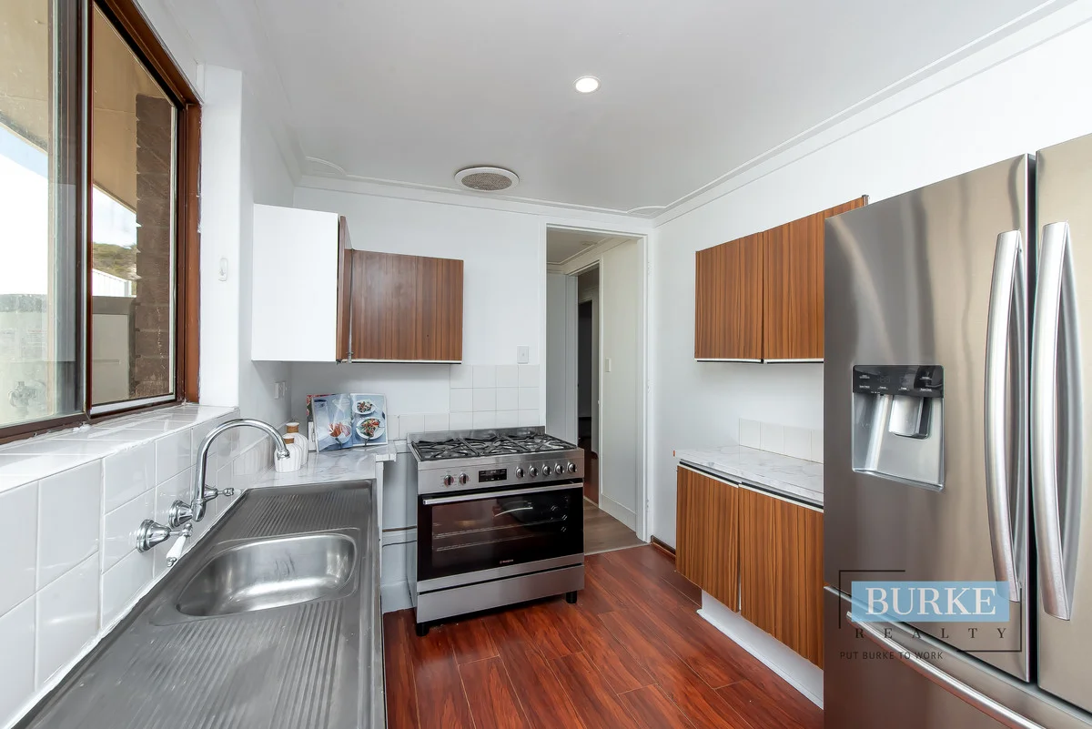 Additional image 3 of 39 Fenellia Crescent, Craigie WA 6025