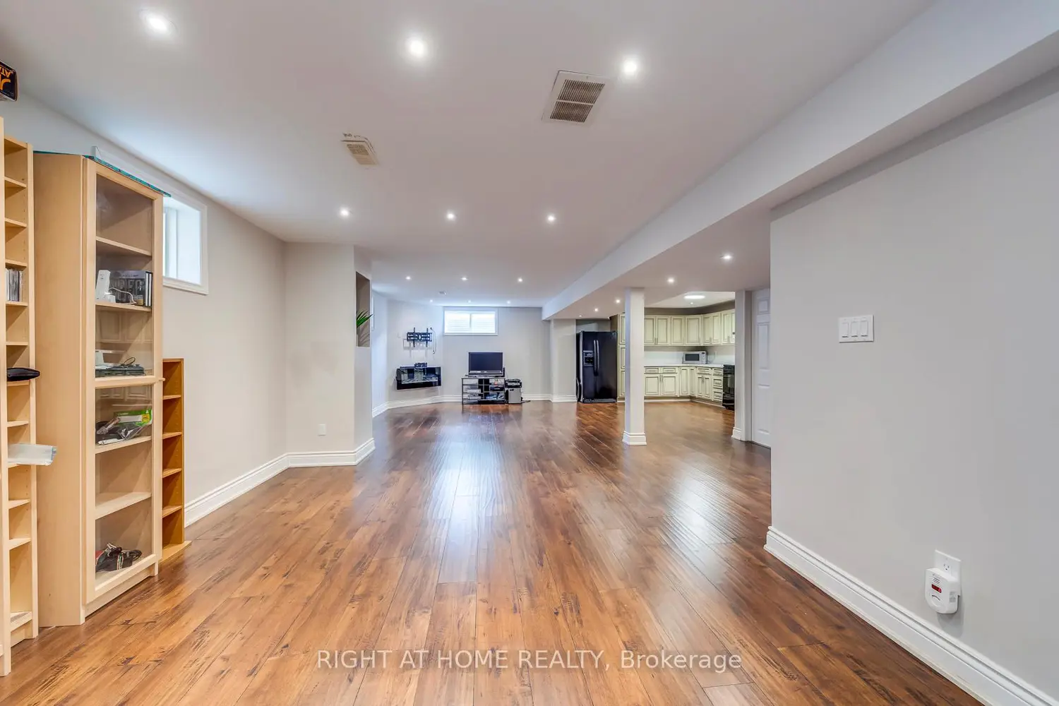 Additional image 16 of 38 Assisi Street