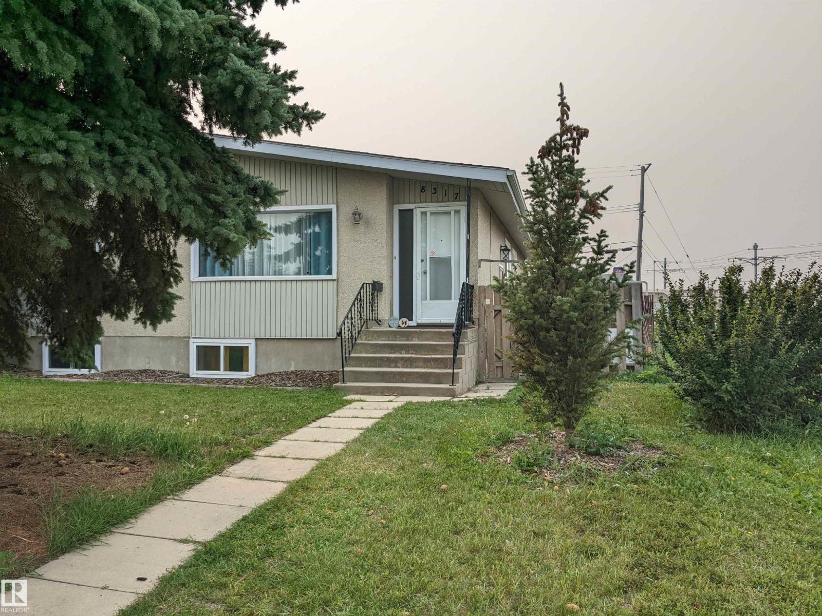 8317 69 Avenue NW, Edmonton, AB, T6C0A1