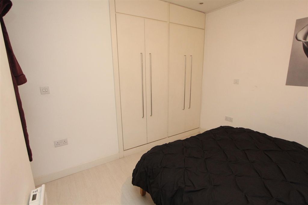 Additional image 3 of Studio for saleManor Mills, Ingram Street LS11