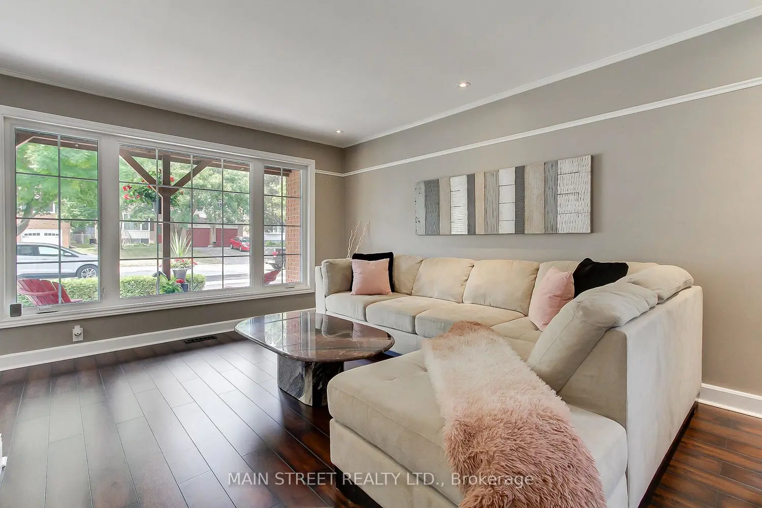 124 Lee Avenue photo 5