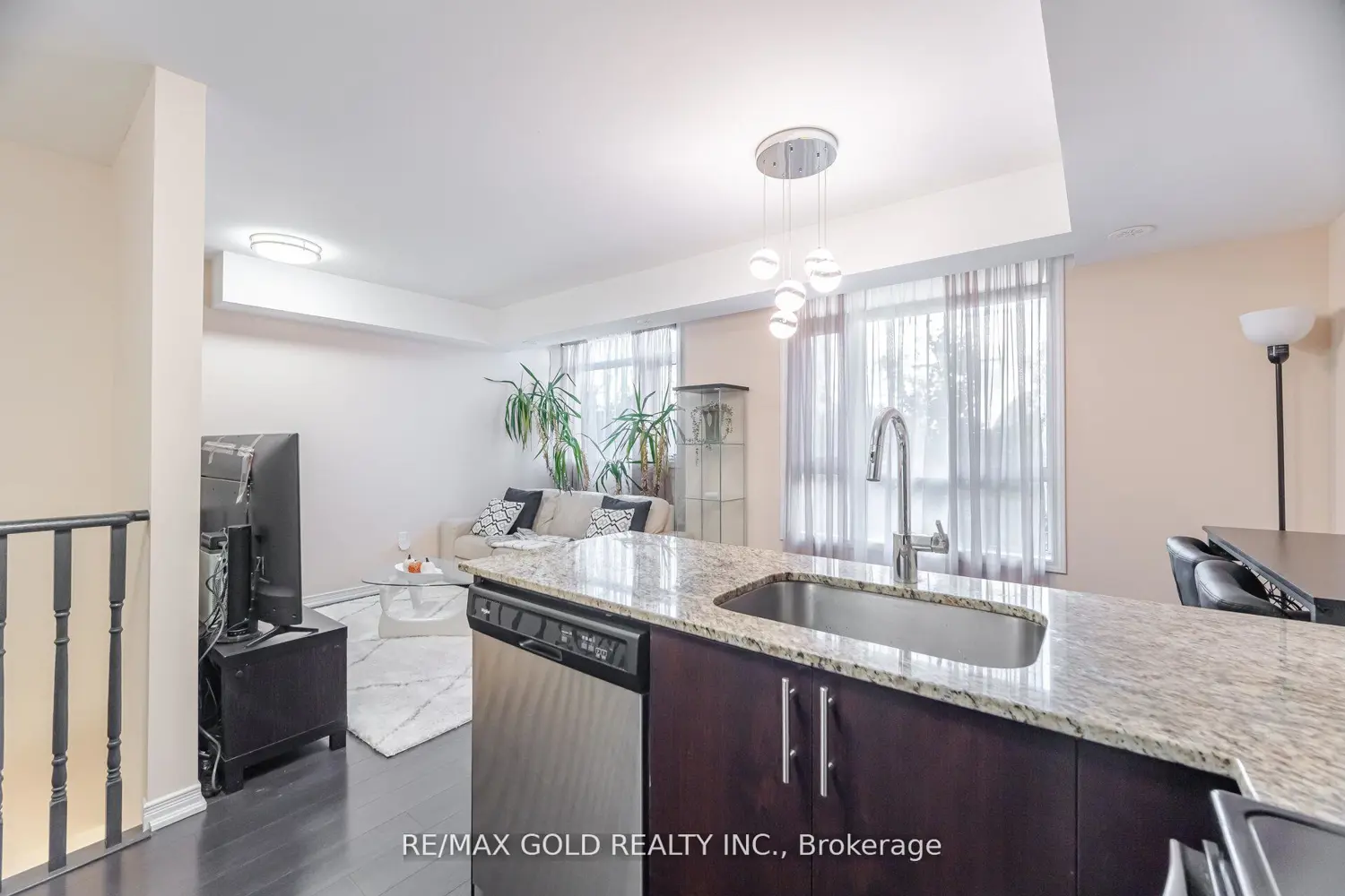 Additional image 7 of 80 Orchid Place 317