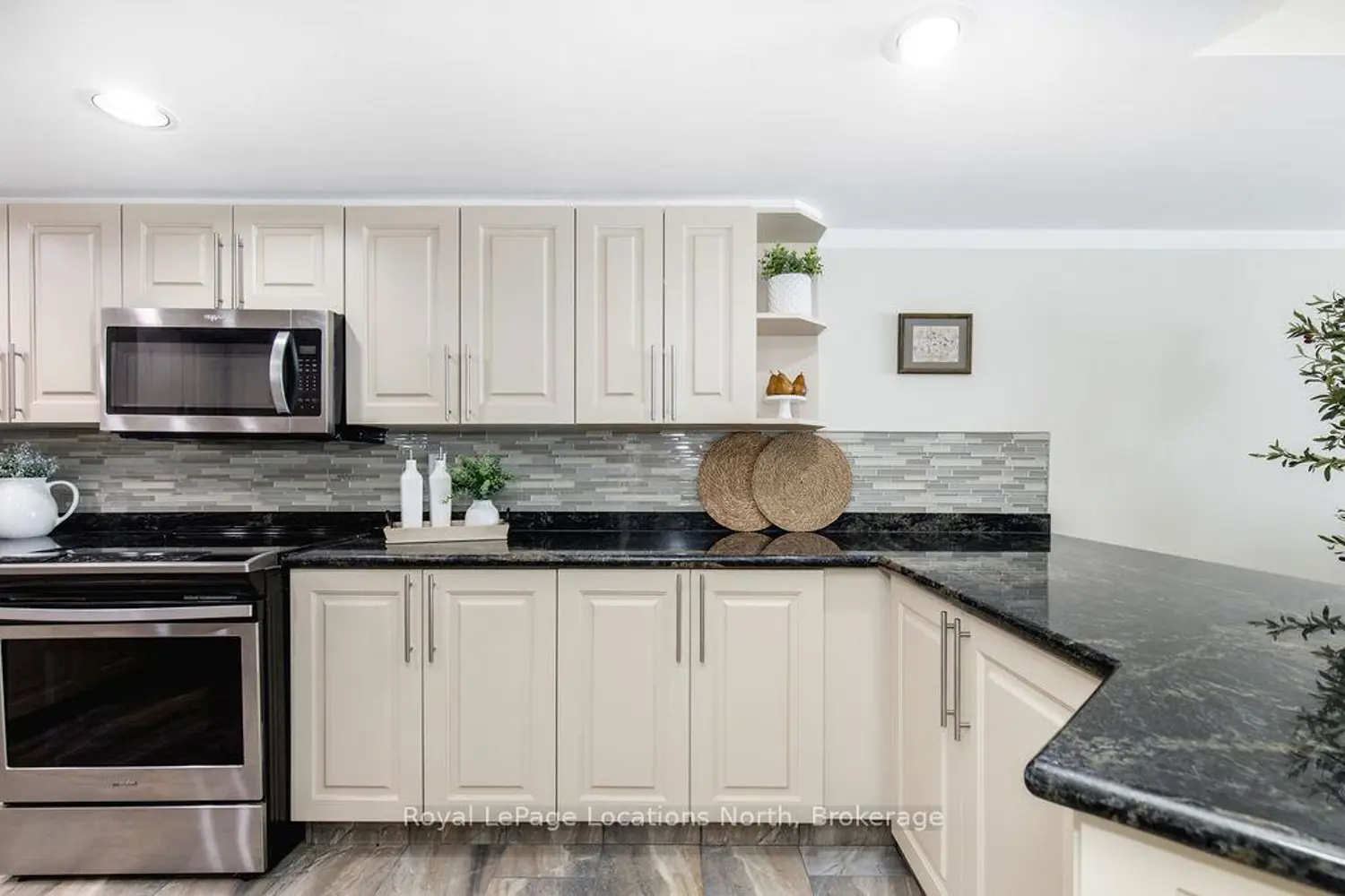 Additional image 7 of 4 Beck Boulevard 6