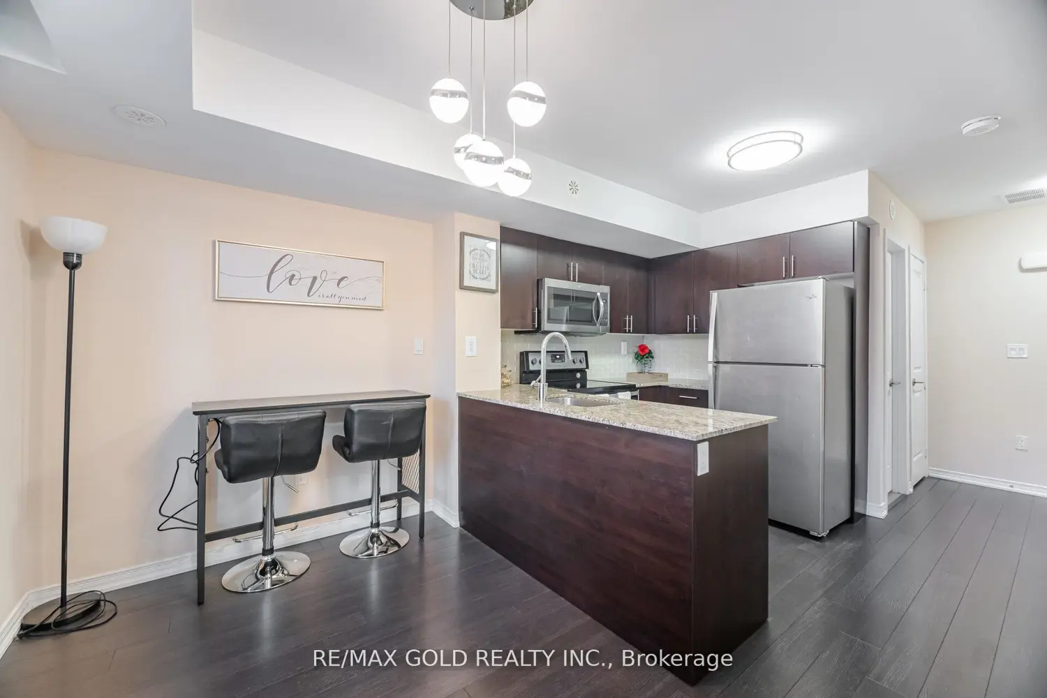 Additional image 8 of 80 Orchid Place 317