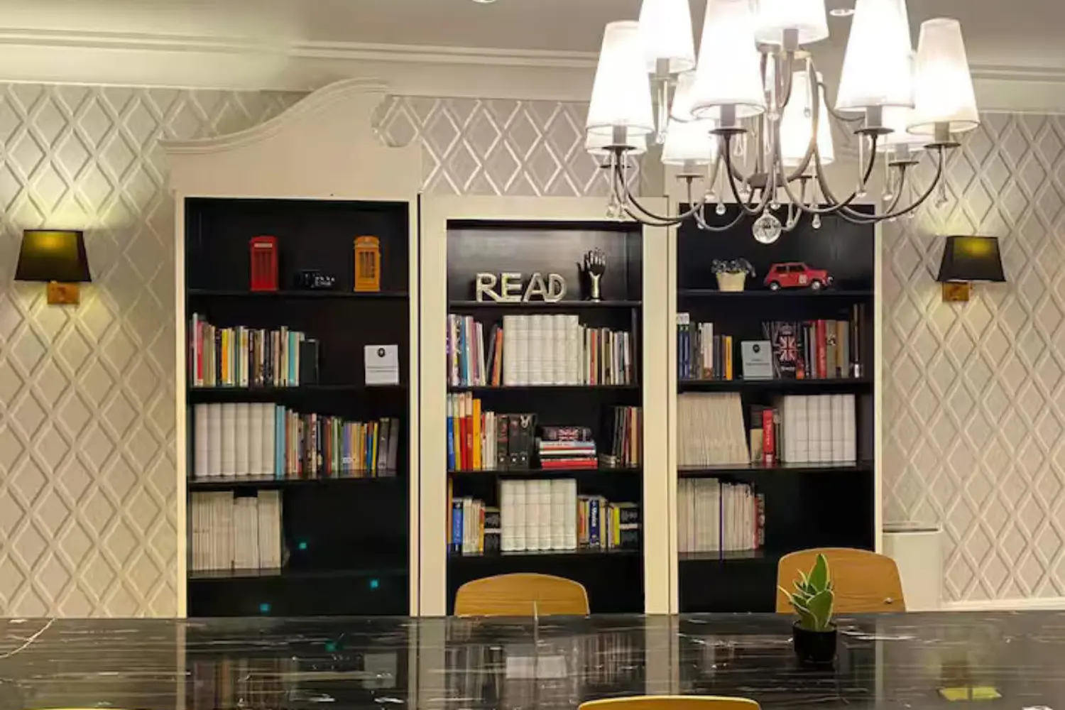 Additional image 6 of 4392 B Valdez 3907