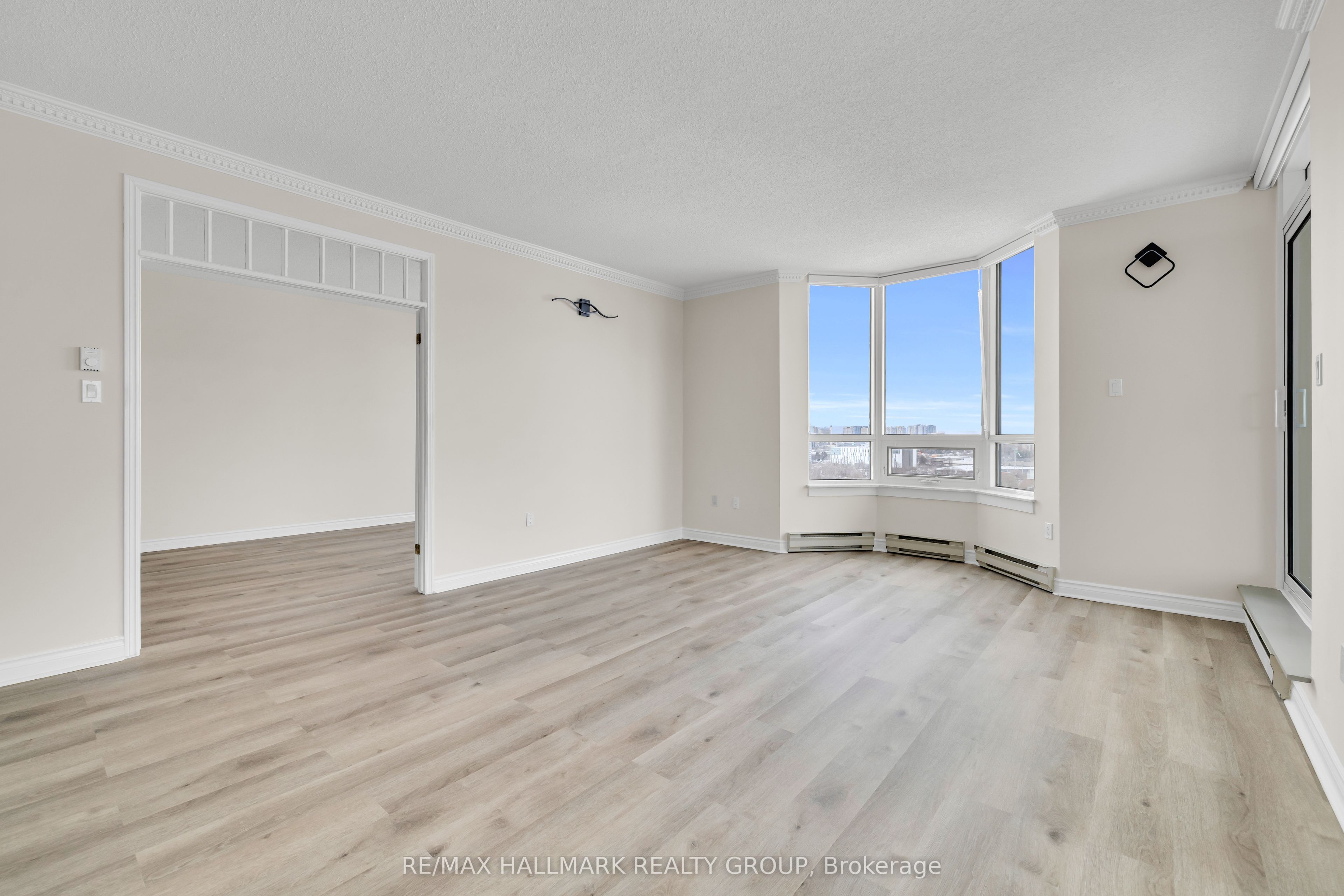 Additional image 5 of 1502-1480 Riverside Drive, Ottawa, ON, K1G 5H2