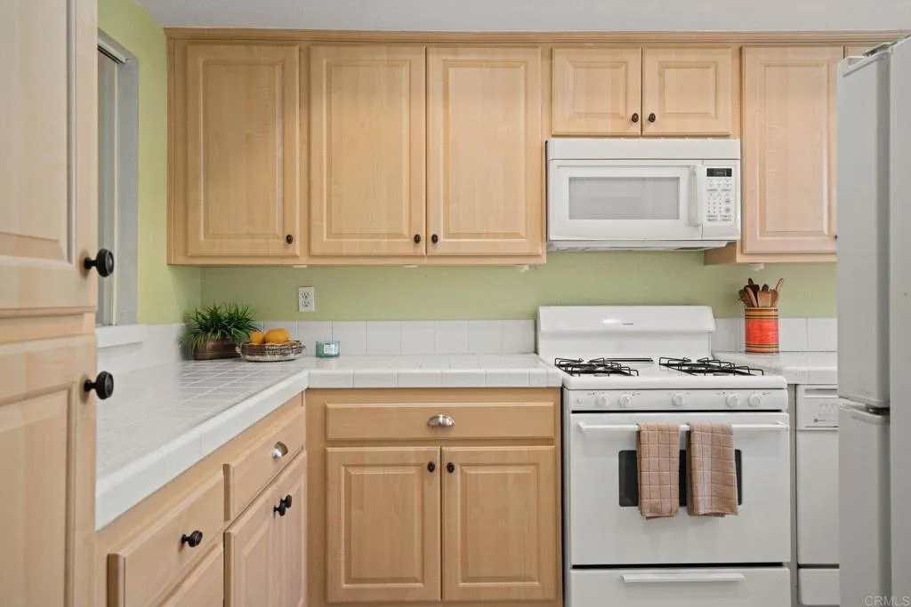 Additional image 8 of 1015 Gleneagles Place, Vista, CA 92081