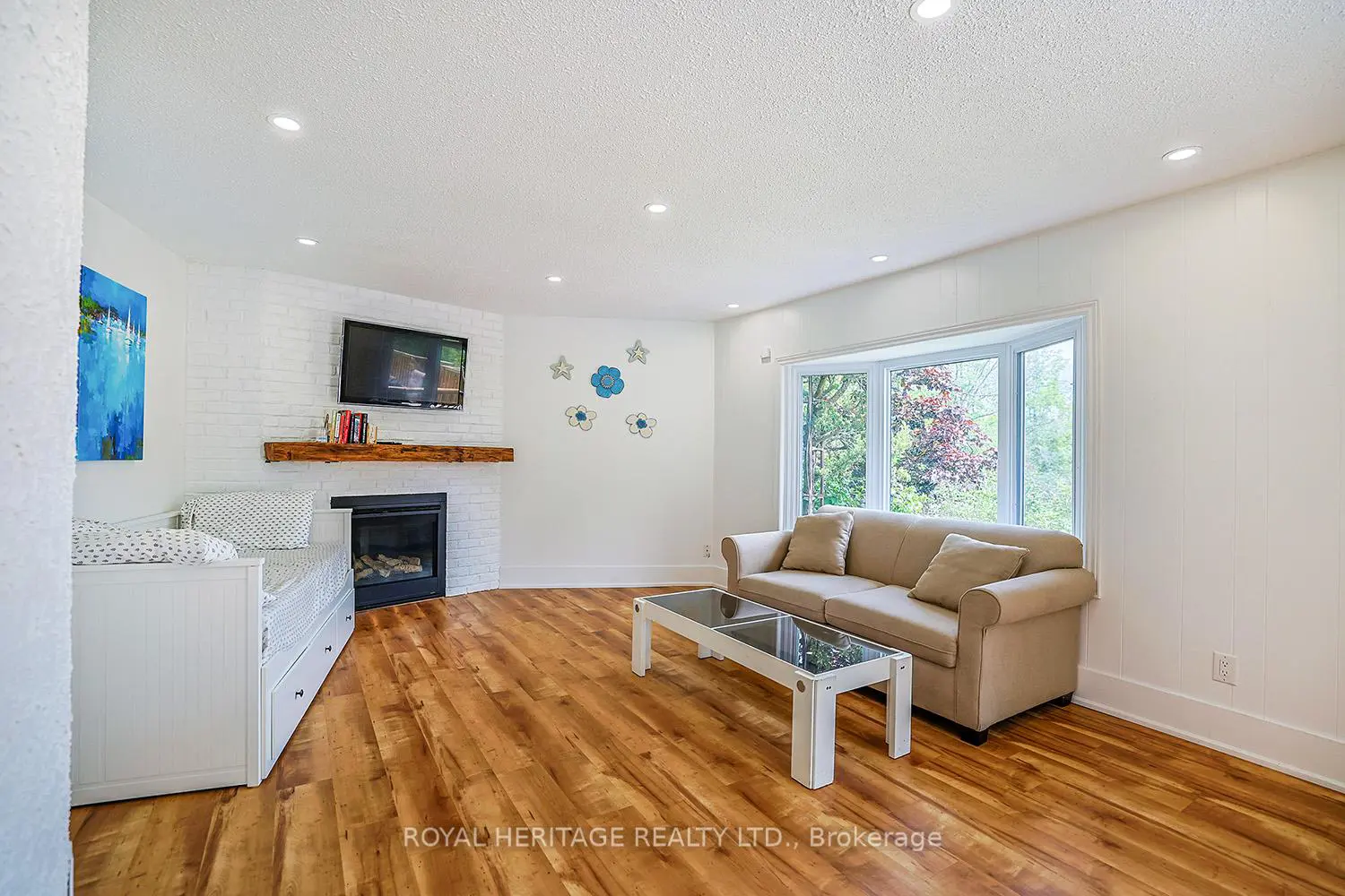 Additional image 18 of 5225 Rice Lake Drive