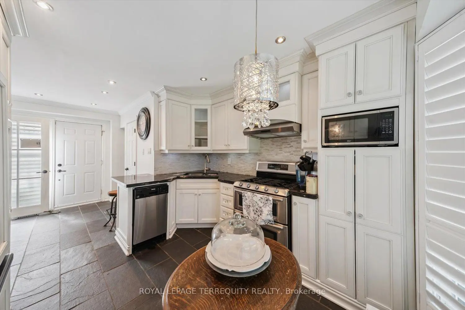 Additional image 5 of 1825 Hyde Mill Crescent