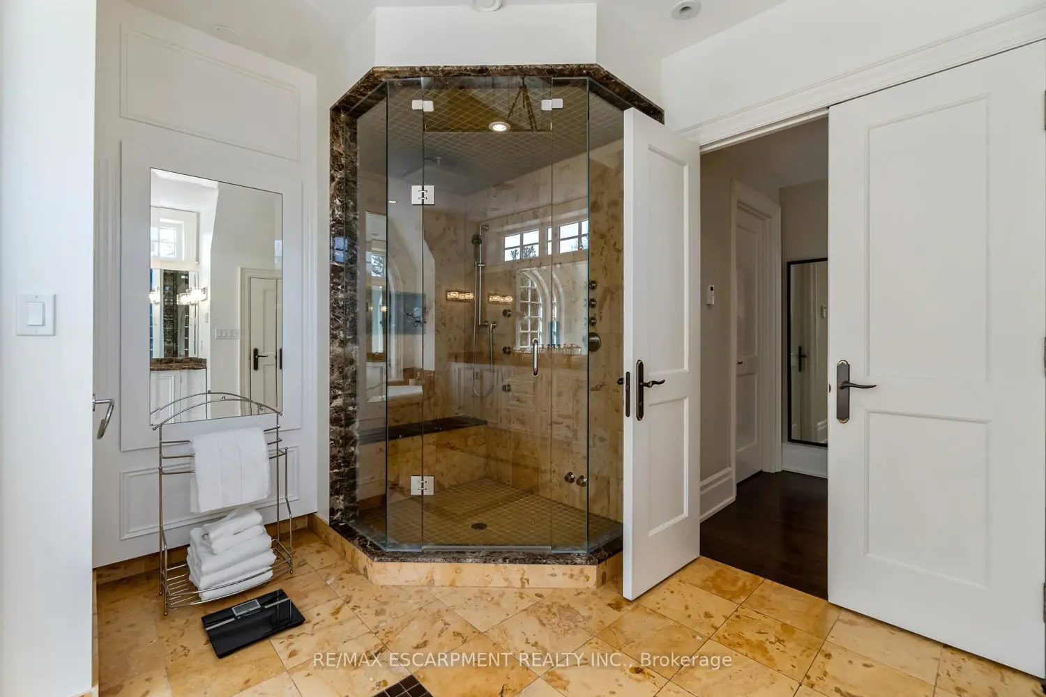 Additional image 13 of 1476 Carmen Drive