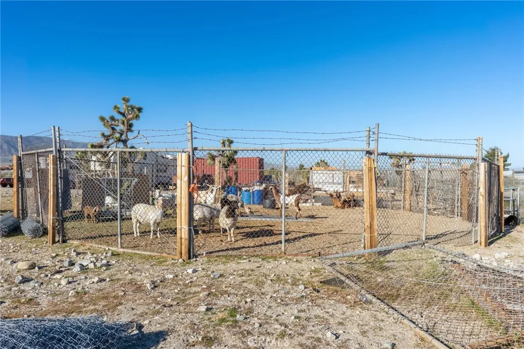 Additional image 26 of 11074 Redwood Rd, Pinon Hills, CA 92372