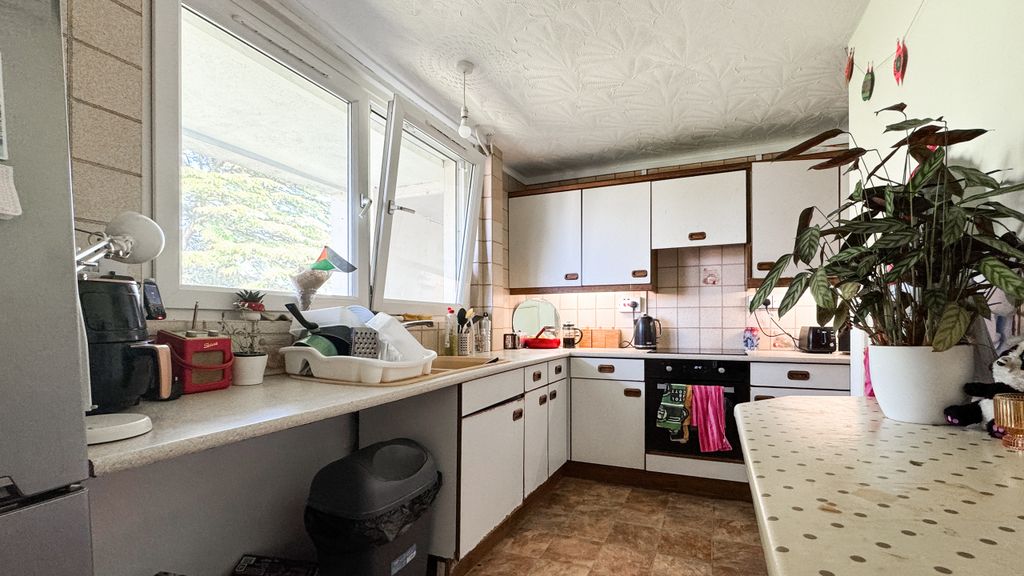 Additional image 7 of 3 bed flat for saleDown View, Ashley Down Road, Bristol BS7