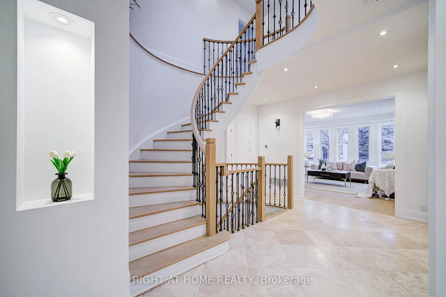 Additional image 6 of 125 Kingsdale Avenue