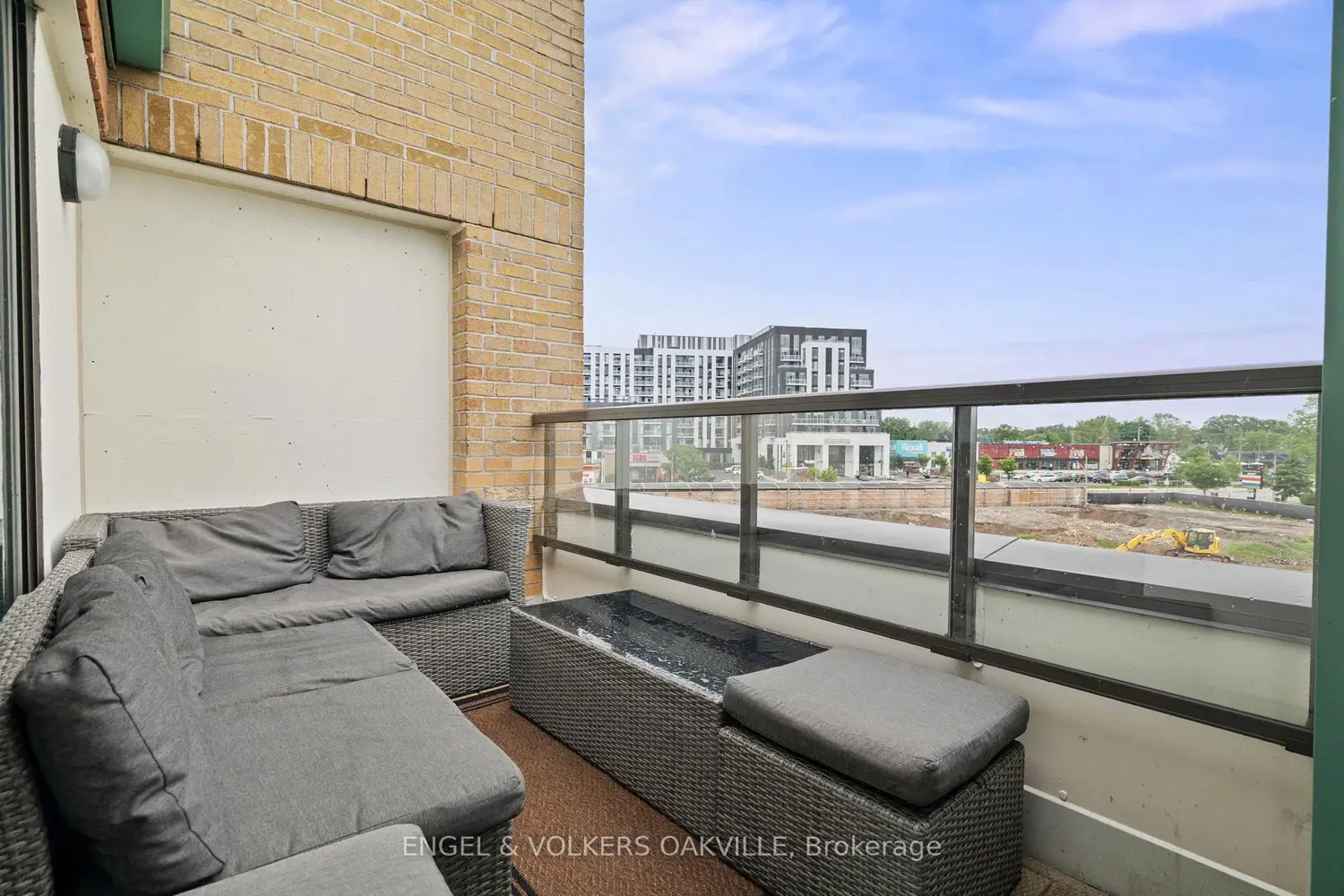 Additional image 12 of 100 Bronte Road 416