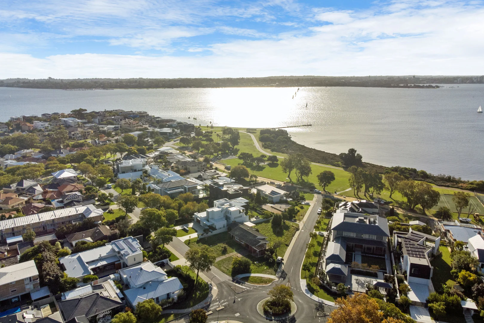 Additional image 6 of 76 Tweeddale Road, Applecross WA 6153