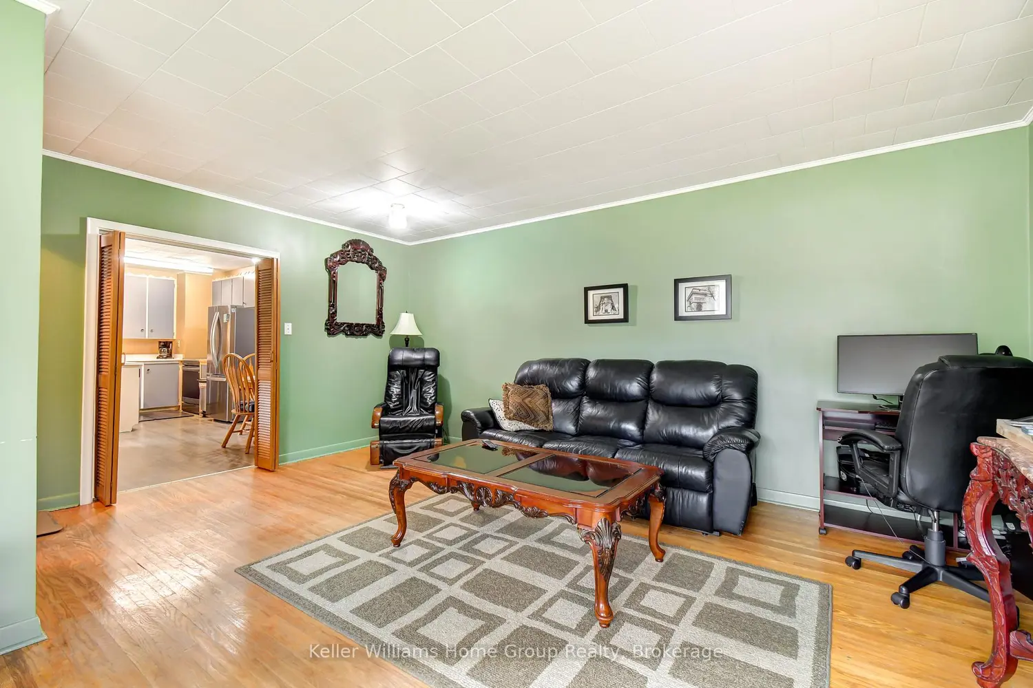 Additional image 2 of 2 Easton Avenue