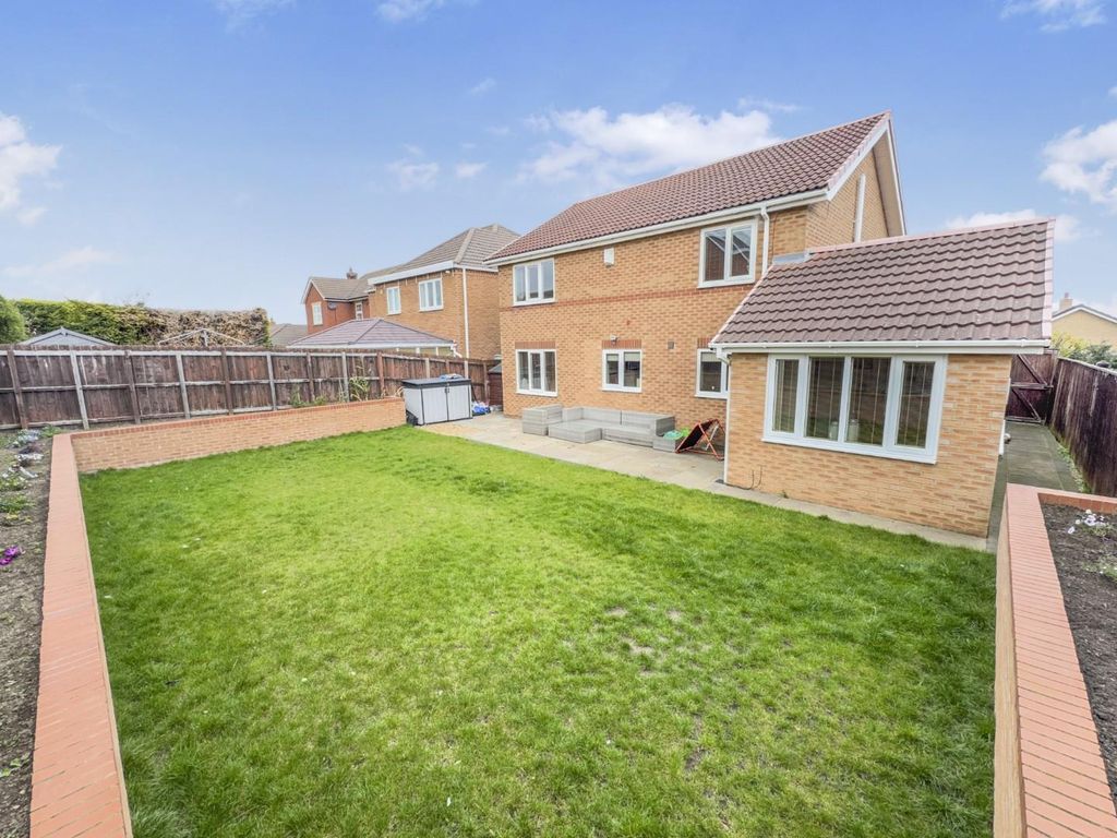 Additional image 2 of 4 bed detached house for saleApplewood Close, Clavering, Hartlepool TS27