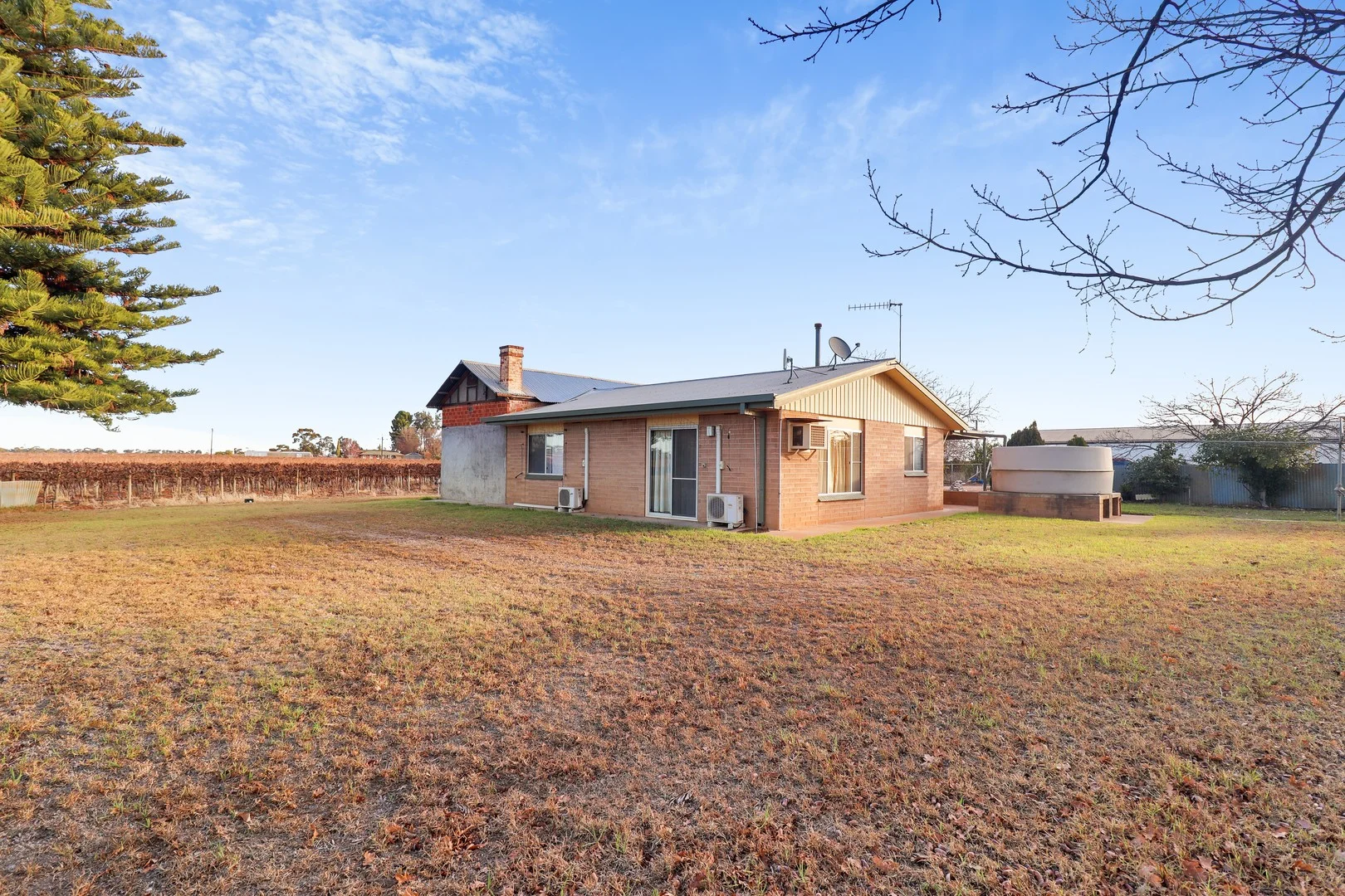 57 Old Sturt Highway, Barmera SA 5345