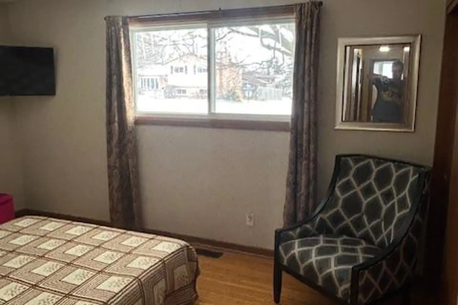 Additional image 9 of 453 Leonard Avenue