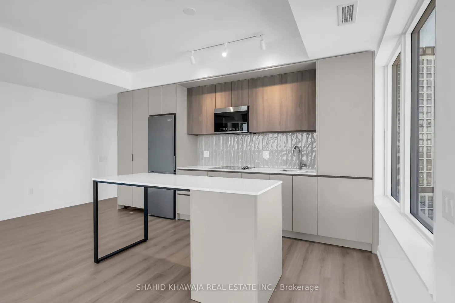 Additional image 11 of 2485 Eglinton Avenue 1415