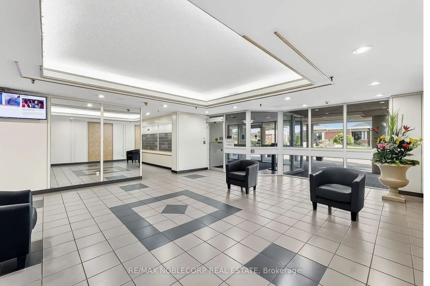 Additional image 4 of 400 Mclevin Avenue 1603
