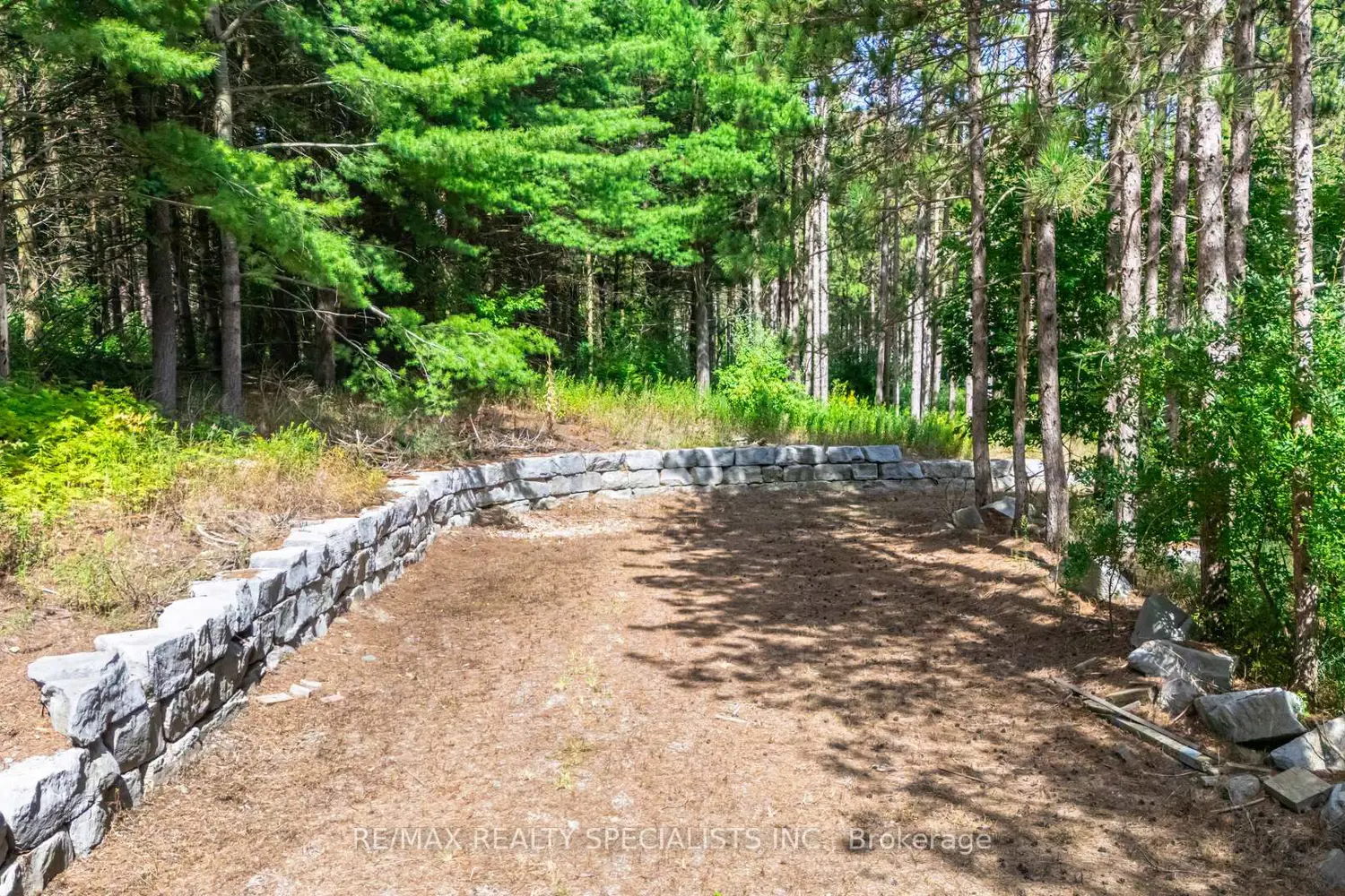 Additional image 11 of 18711 The Gore Road